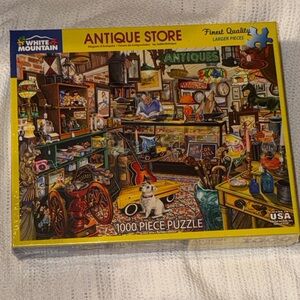 White Mountain Antique Store Puzzle - Colorful 1000 Pieces